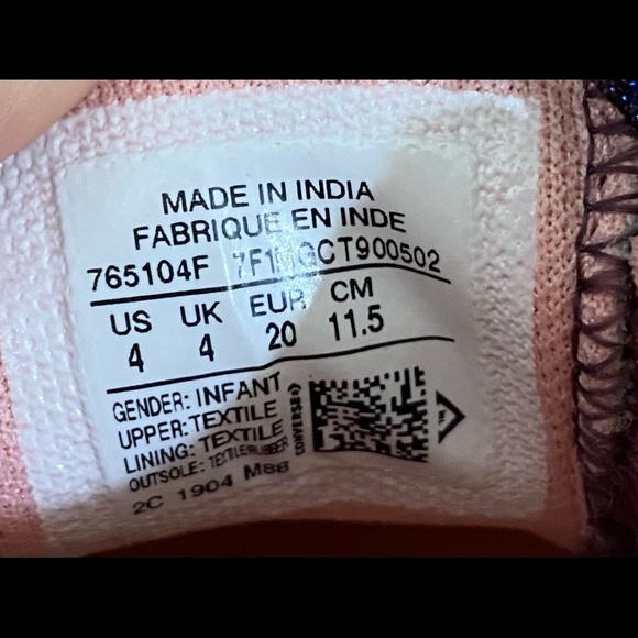 Converse infant glitter Velcro purple/pink sneakers size 4 - GUC - Picture 8 of 9